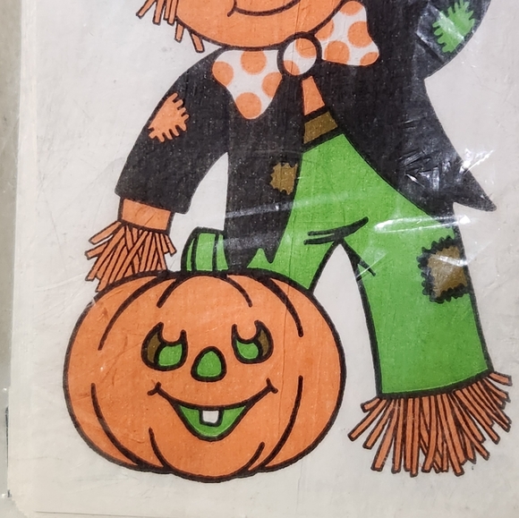 Sealed 1981 Fun World Division Trick or Treat Paper Candy Bags Sealed Package - Picture 7 of 8